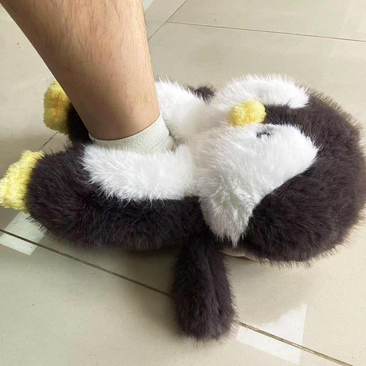 Cute Roomy Animal Penguin Shoe - مراجعة Women Shoes Winter وسعره