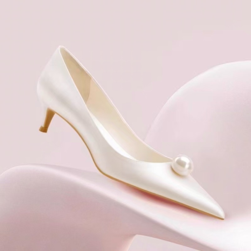 2026 New Luxury Designer White - مراجعة Women Shoes Casual وسعره