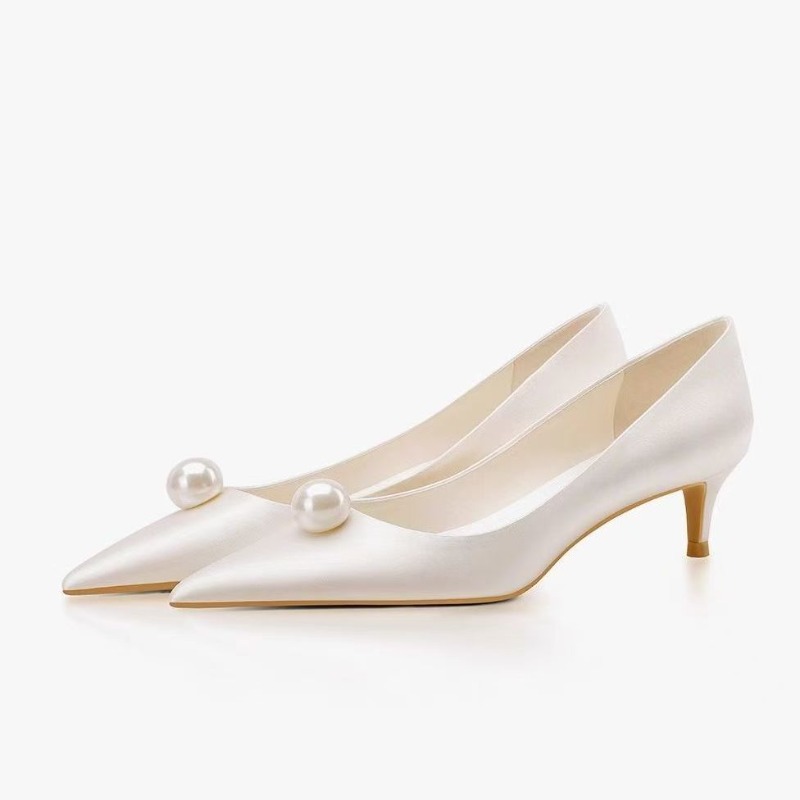 2026 New Luxury Designer White - مراجعة Women Shoes Casual وسعره